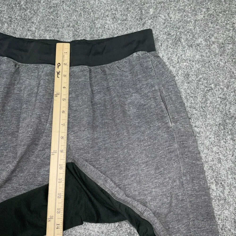Lululemon Shorts Mens Size S Gray THE Short Casual Active Lounge